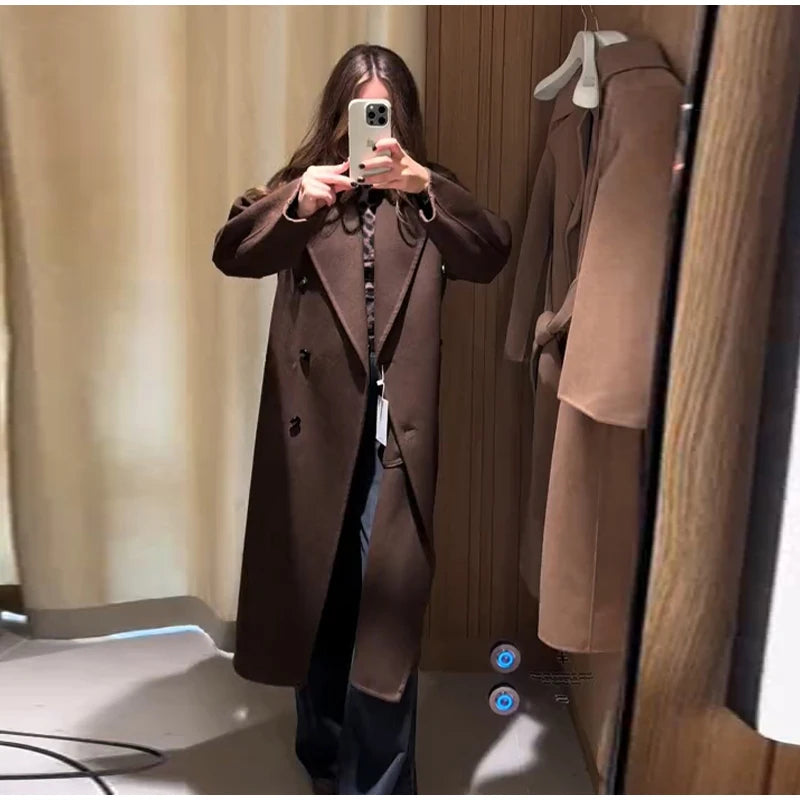 Elegant Wool Overcoat