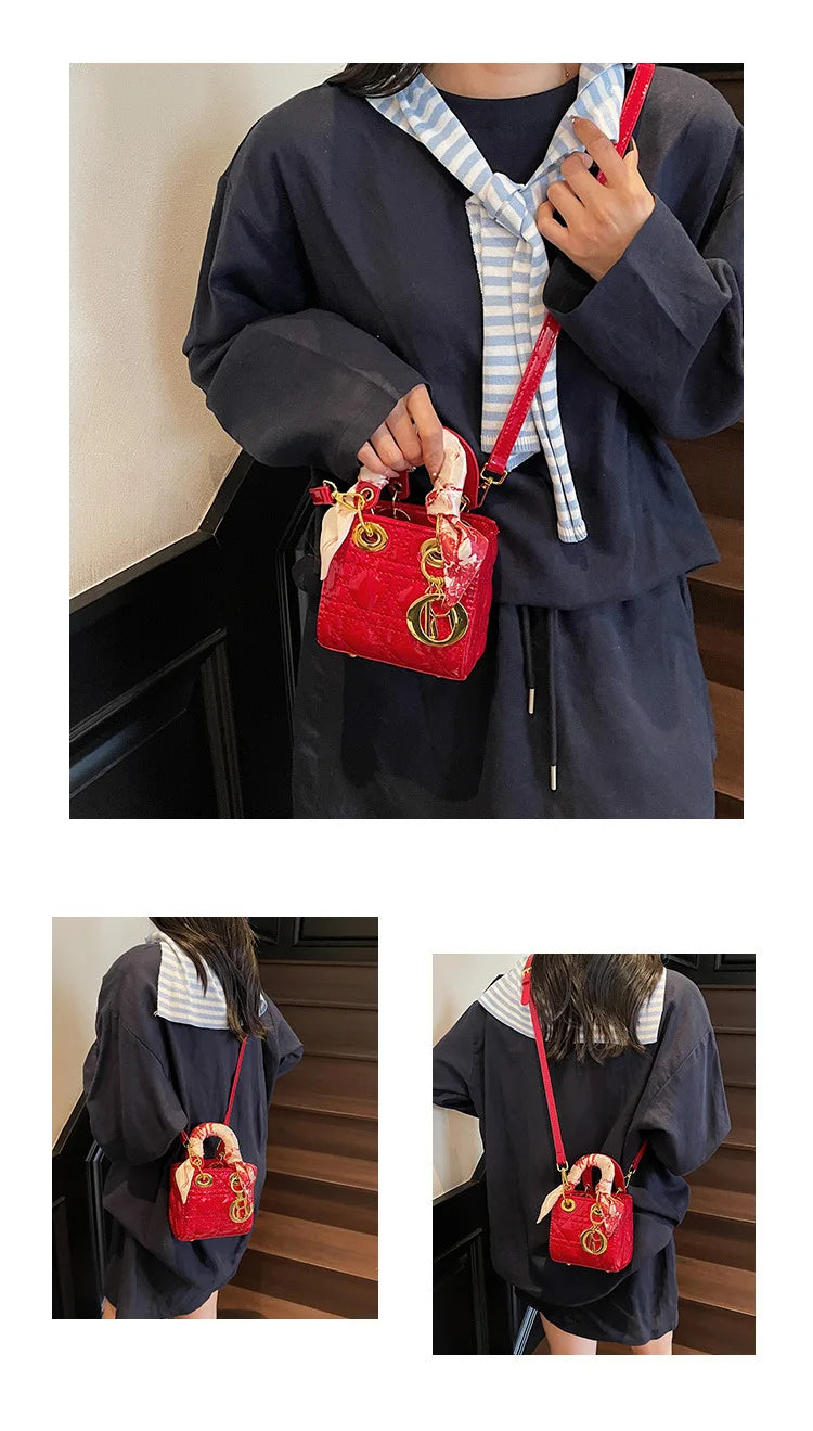 Mini Chain Crossbody Shoulder Handbag