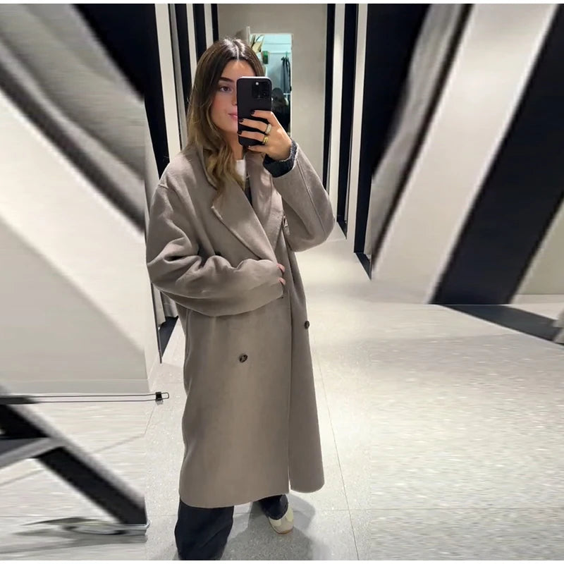 Elegant Wool Overcoat