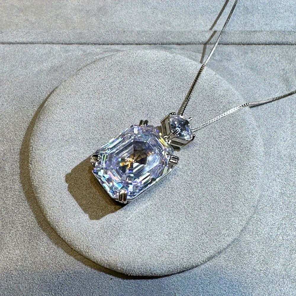 100% 925 Sterling Silver Sugar-loaf Cut 17*22 MM 22CT Emerald High Carbon Diamond Gems Pendant Necklace