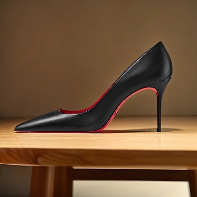 Stilletto heels matte