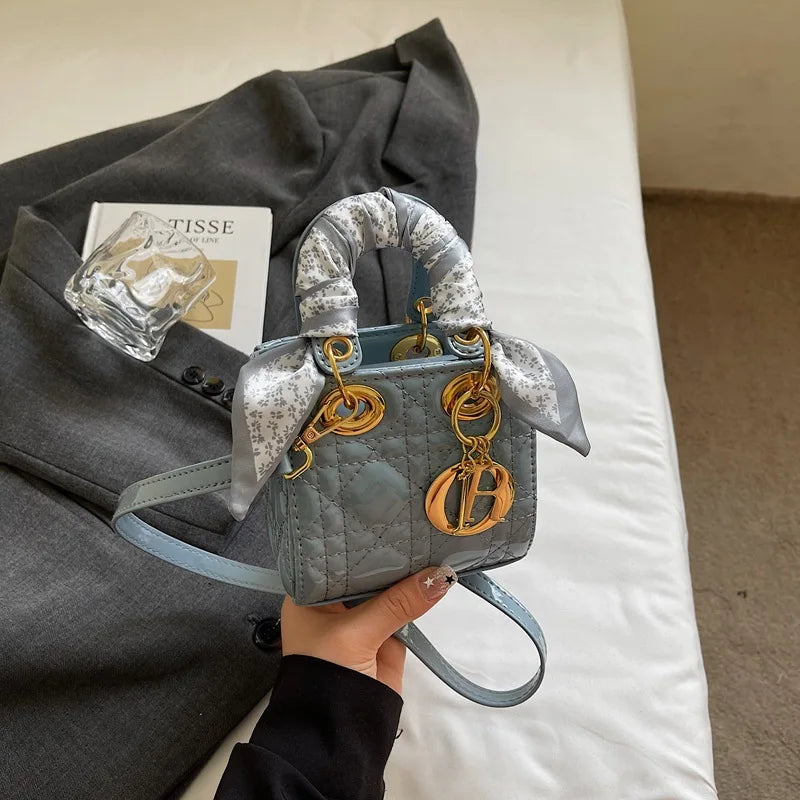 Mini Chain Crossbody Shoulder Handbag