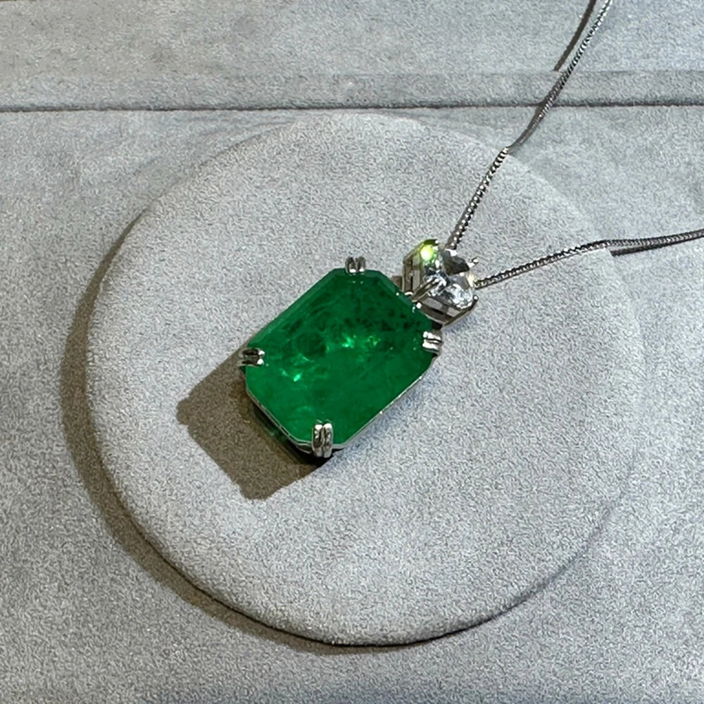 100% 925 Sterling Silver Sugar-loaf Cut 17*22 MM 22CT Emerald High Carbon Diamond Gems Pendant Necklace