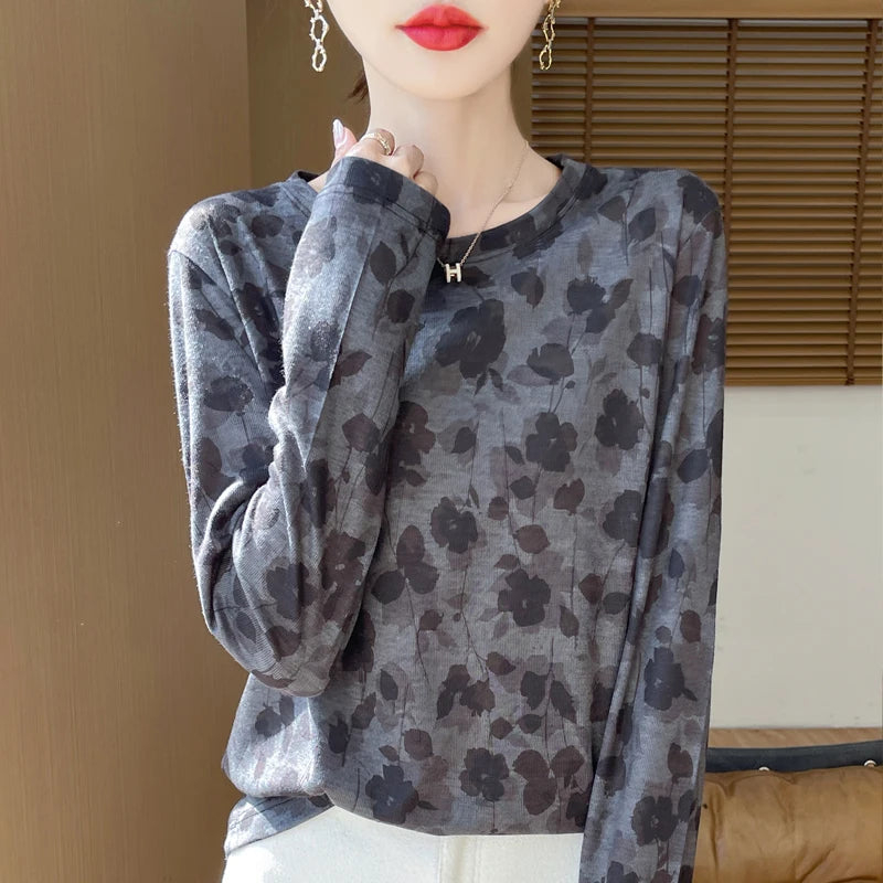 Round Neck Pullover